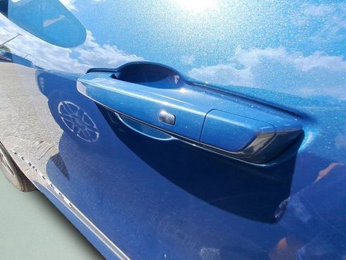 Used 2026 Chevrolet Traverse LT image 6