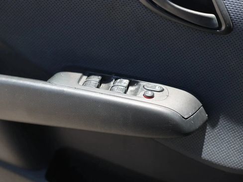 Used 2008 Honda Fit image 38