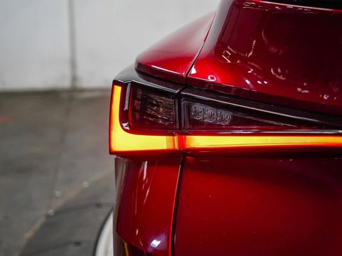 Used 2023 Lexus IS 350 F Sport image 10