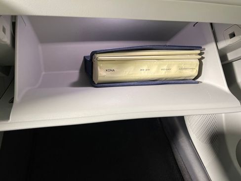 Certified 2025 Hyundai Kona SEL image 27