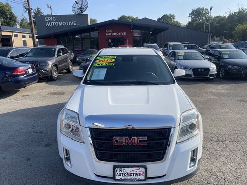 Used 2015 GMC Terrain SLE FWD image 11