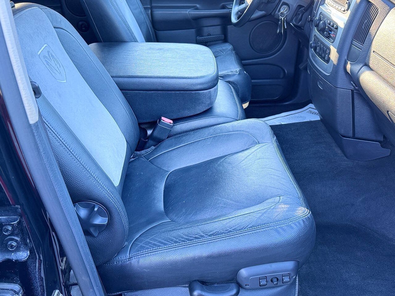 Used 2004 Dodge Ram 3500 Truck SLT w/ Trailer Tow Group AWD/4WD image 18