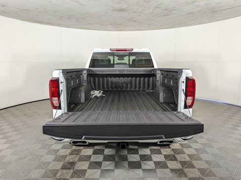New 2026 GMC Sierra 1500 Elevation image 9