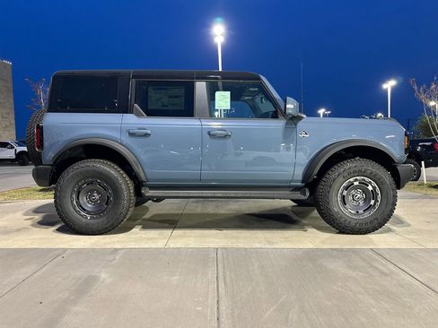 New 2025 Ford Bronco Outer Banks w/ Sasquatch Package image 56