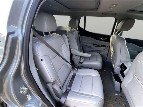 Used 2023 GMC Acadia SLT w/ Technology Package FWD image 20