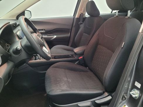 Used 2023 Nissan Kicks SV image 17