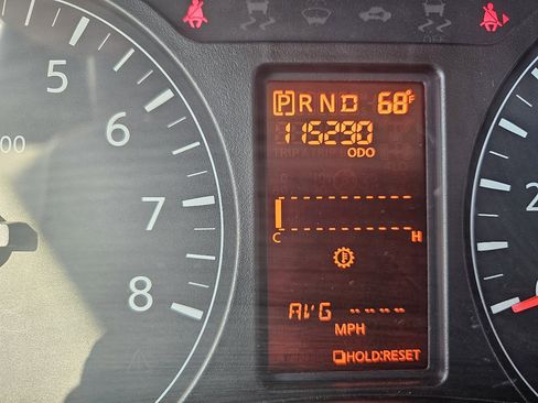 Used 2020 Nissan NV 2500 SV image 40