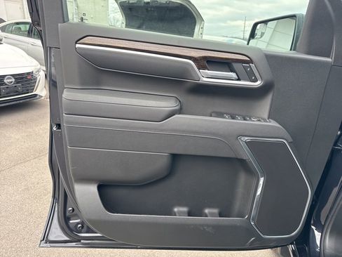 New 2026 GMC Sierra 1500 Elevation image 11