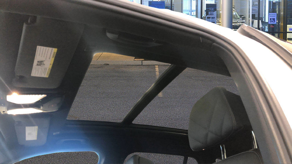 Used 2024 BMW X5 xDrive50e AWD/4WD image 16