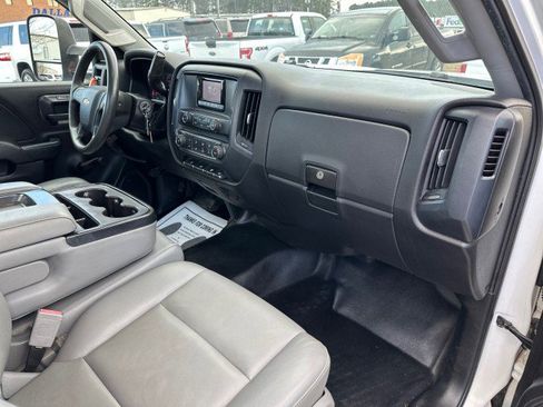 Used 2015 Chevrolet Silverado 3500 W/T image 21