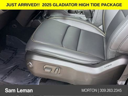 New 2025 Jeep Gladiator High Tide image 18