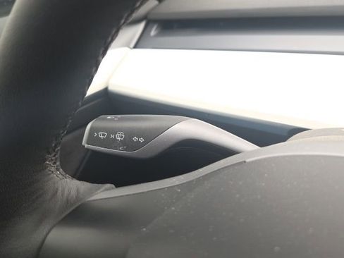 Used 2022 Tesla Model 3 Long Range image 34