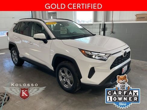 Used 2025 Toyota RAV4 XLE image 1