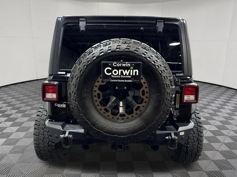 Used 2018 Jeep Wrangler Unlimited Rubicon AWD/4WD image 6