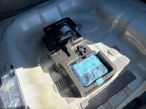 New 2026 Hyundai Elantra Sport image 36