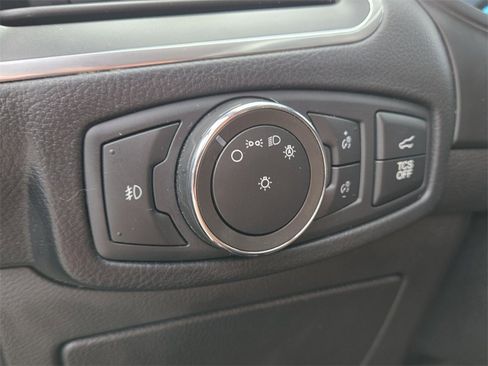 Used 2022 Ford Edge Titanium image 29