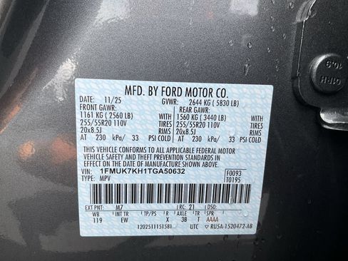 Certified 2026 Ford Explorer ST-Line RWD image 18