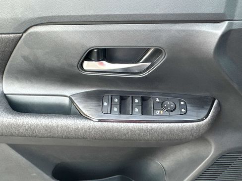 New 2026 Nissan Kicks SV w/ SV Premium Package image 21