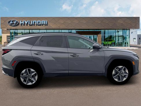 New 2026 Hyundai Tucson SEL image 10
