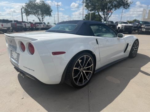 Used 2013 Chevrolet Corvette 427 w/ 1SC Preferred Equipment Group RWD image 3