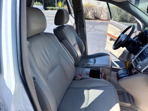 Used 2004 Lexus RX 330 AWD image 14