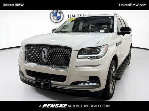 Used 2024 Lincoln Navigator L Reserve AWD/4WD image 1