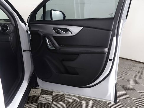 Used 2024 Chevrolet Blazer LT w/ Convenience Package image 22