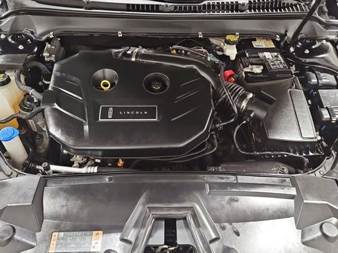 Used 2020 Lincoln MKZ w/ Convenience Package image 26