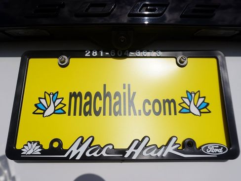 Certified 2024 Ford Edge SE w/ Black Appearance Package image 32