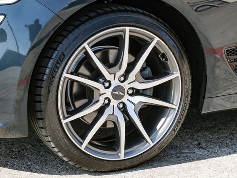 Used 2023 Genesis G70 2.0T image 58