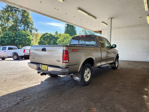 Used 2003 Ford F150 Lariat AWD/4WD image 3