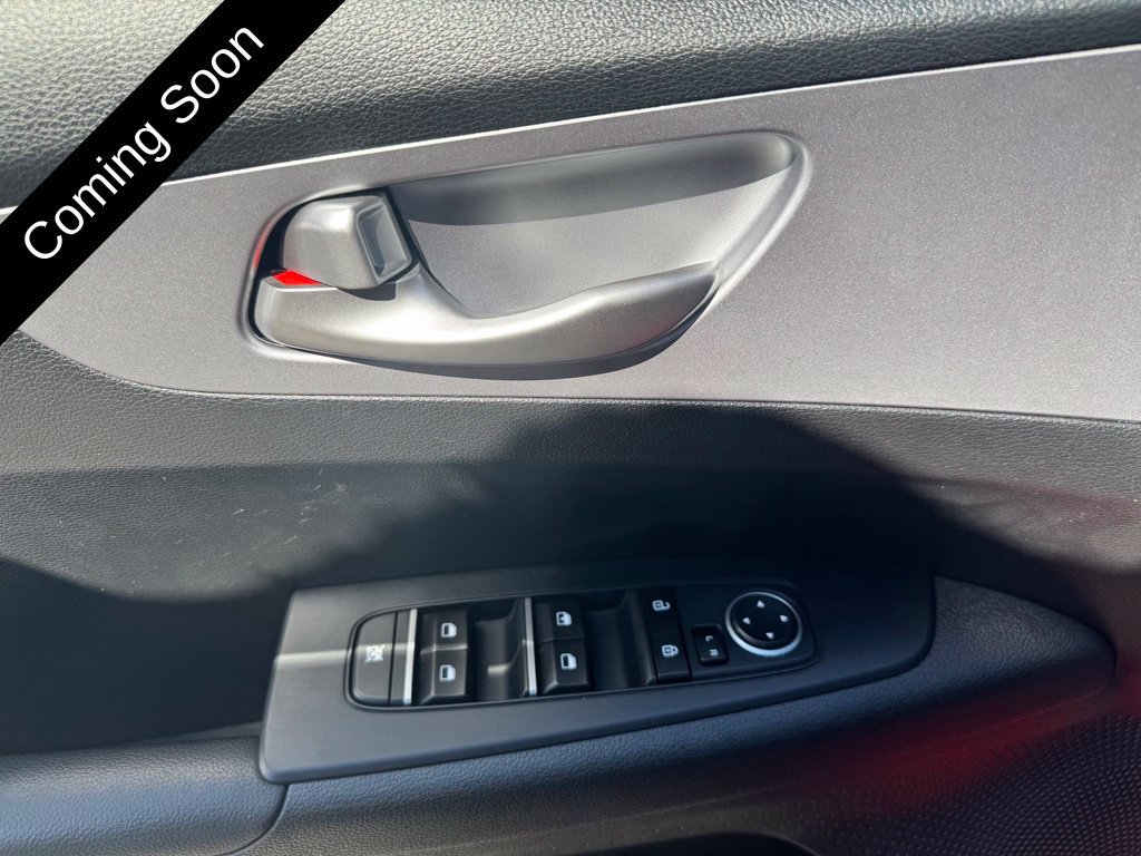 Used 2024 Kia Forte LXS FWD image 8