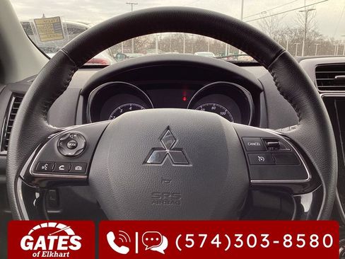 Used 2025 Mitsubishi Outlander Sport SE AWD/4WD image 25