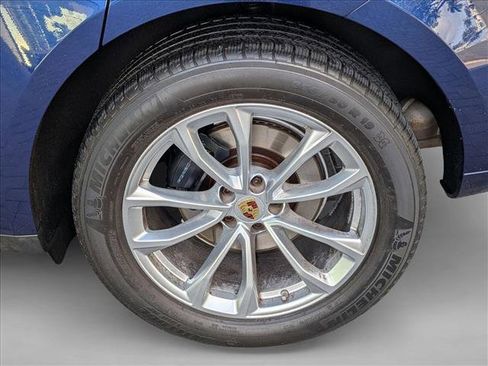 Used 2023 Porsche Macan AWD/4WD image 20