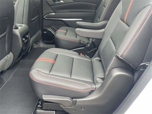 New 2026 Chevrolet Traverse RS image 10