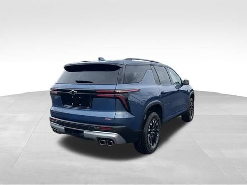 Used 2024 Chevrolet Traverse Z71 w/ LPO, Floor Liner Package AWD/4WD image 5