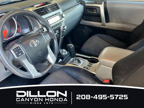 Used 2013 Toyota 4Runner SR5 AWD/4WD image 4