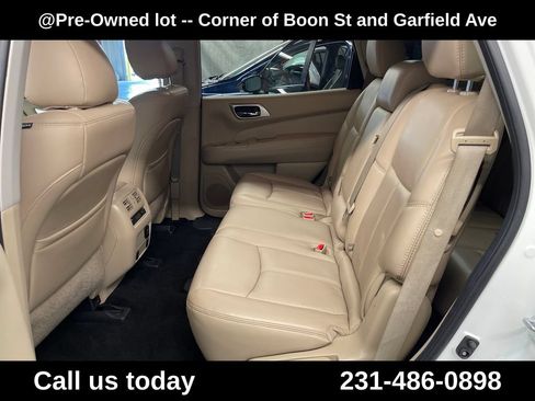 Used 2016 Nissan Pathfinder SL w/ SL Tech Package AWD/4WD image 27