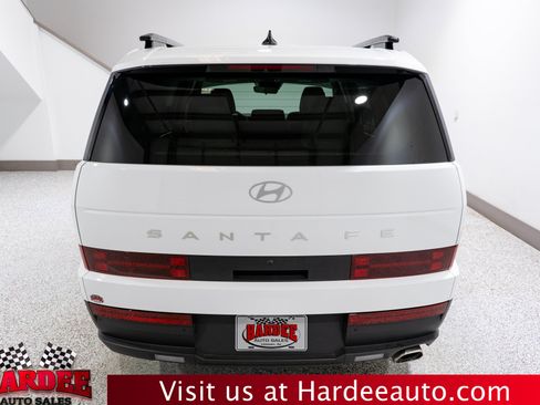 Used 2025 Hyundai Santa Fe SEL FWD image 4