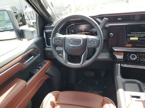New 2026 GMC Sierra 2500 Denali Ultimate AWD/4WD image 14