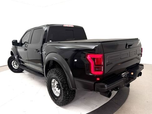Used 2018 Ford F150 Raptor w/ Equipment Group 802A Luxury AWD/4WD image 2