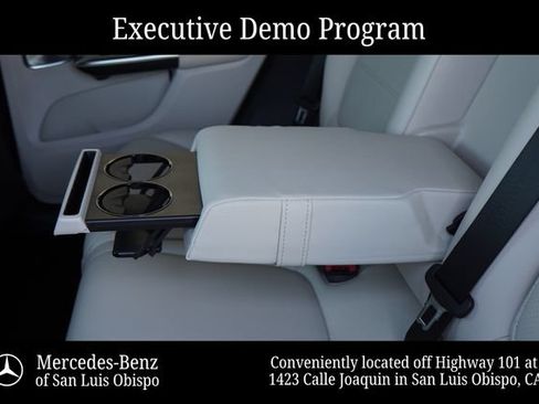 Used 2026 Mercedes-Benz GLC 300 image 23