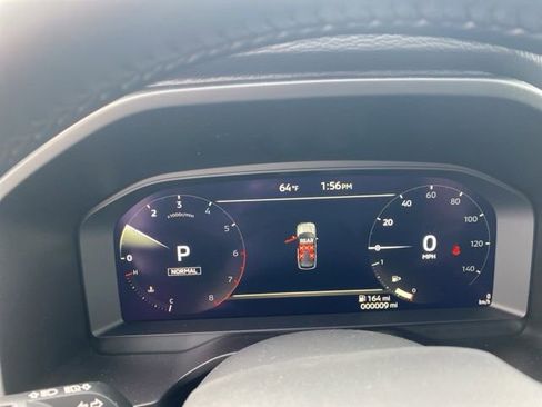 Used 2025 Mitsubishi Outlander SE image 27