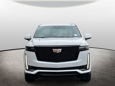 Used 2023 Cadillac Escalade Sport Platinum AWD/4WD image 3
