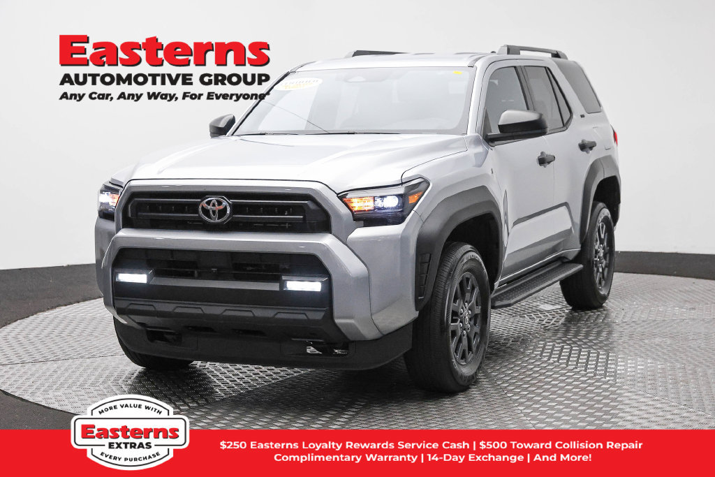 Used 2025 Toyota 4Runner SR5 AWD/4WD image 1