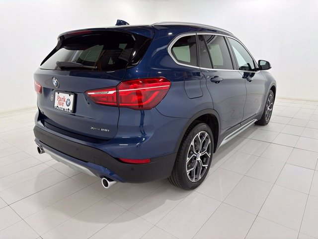 Used 2022 BMW X1 xDrive28i w/ Convenience Package AWD/4WD image 5