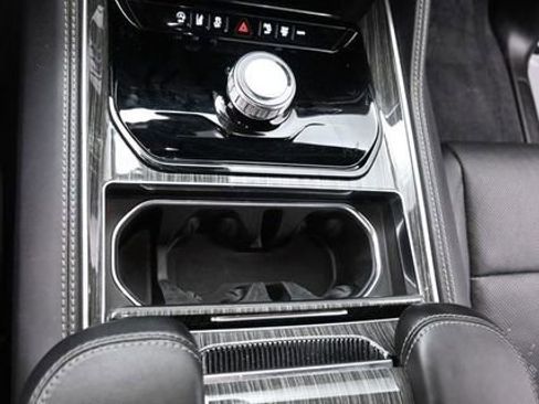 Used 2022 Jeep Wagoneer Series II image 23