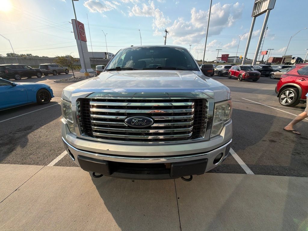 Used 2013 Ford F150 XLT w/ Mid Equipment Group AWD/4WD image 2