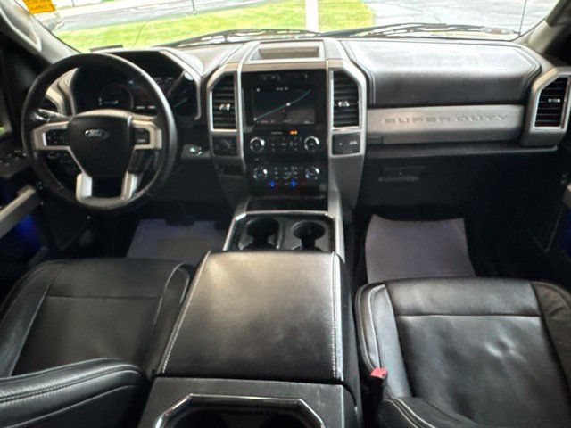 Used 2018 Ford F250 Lariat w/ Lariat Ultimate Package AWD/4WD image 31