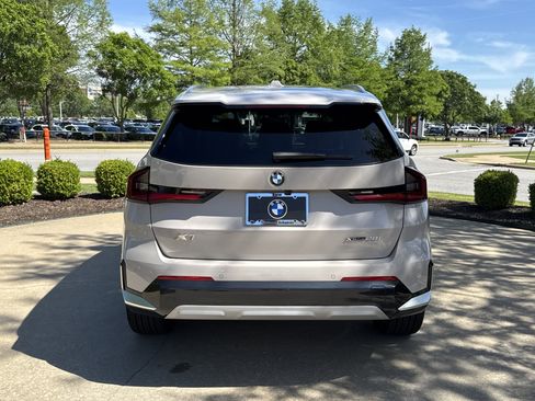 New 2026 BMW X1 xDrive28i AWD/4WD image 4